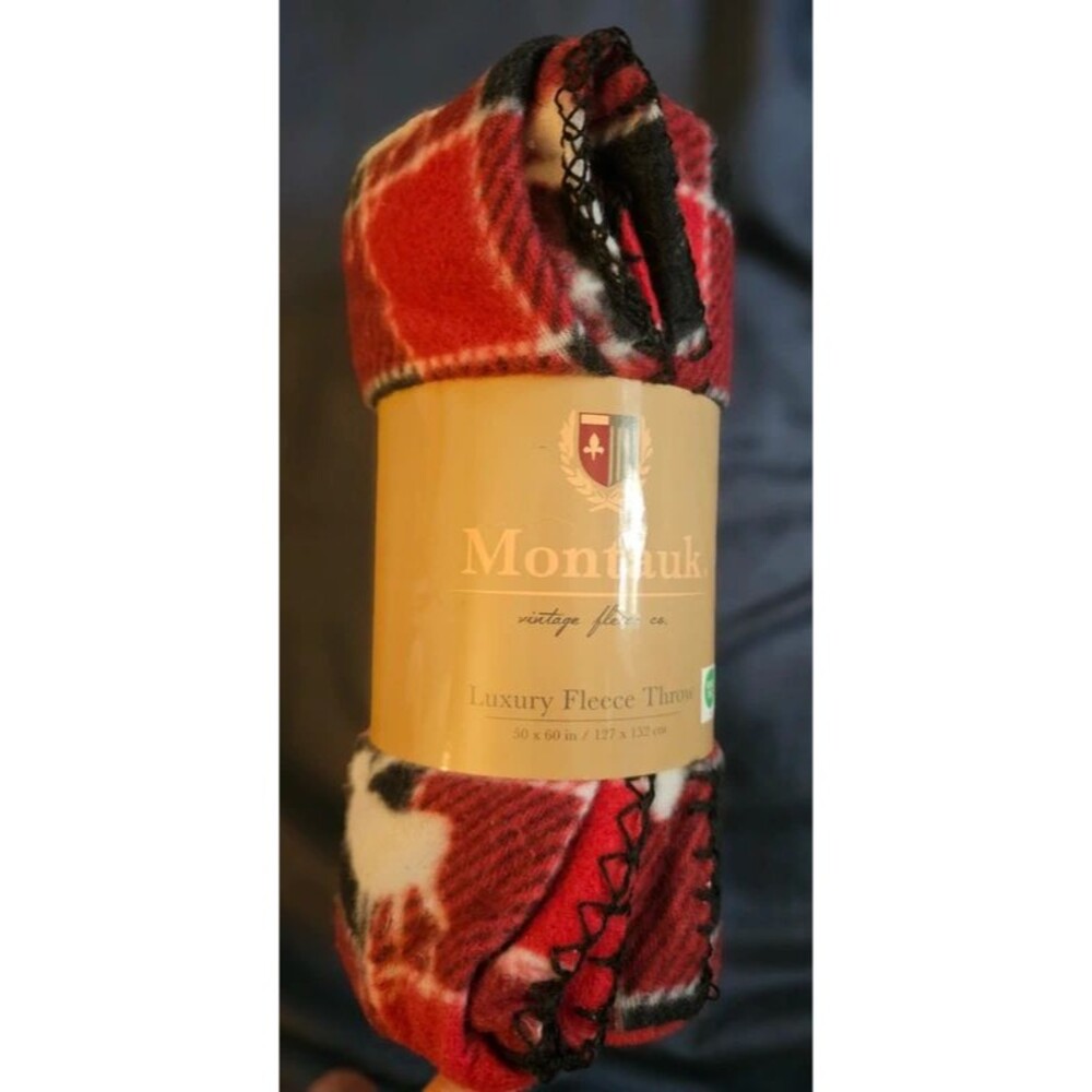 Montauk luxury fleece throw